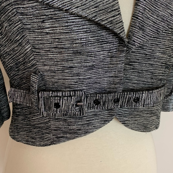 KLS Silk Cotton Crop Blazer Size Medium - Picture 7 of 8